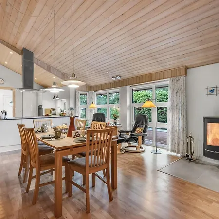 Vakantiehuis Guse - 1-5km From The Sea By Interhome