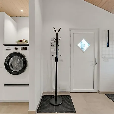 Vakantiehuis Guse - 1-5km From The Sea By Interhome
